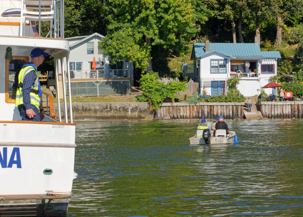 Vashon Marine Emergency Response Team water exercise. Photo by Rick Wallace